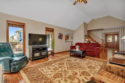 2808 Vimy Ridge Dr, Joliet, IL 60435 photo 9