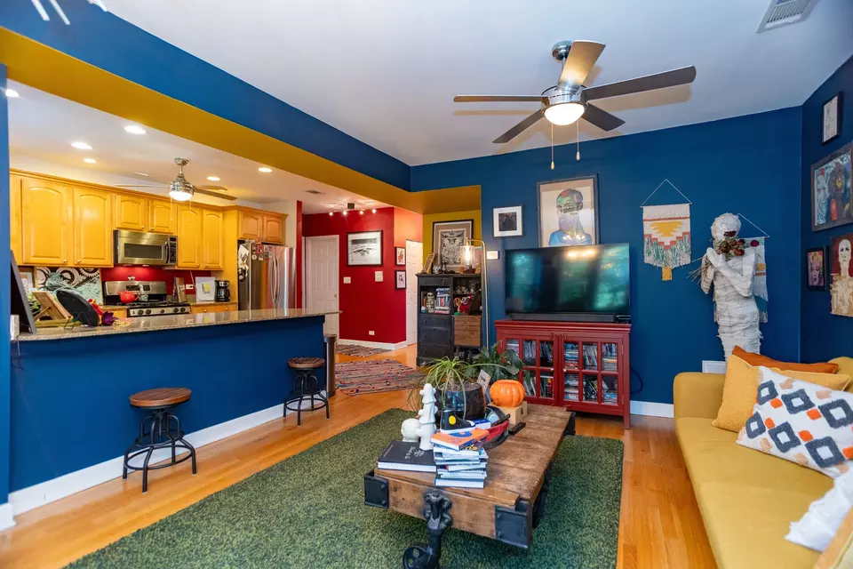  6153 N Richmond St #2S, Chicago, IL 60659 photo 3