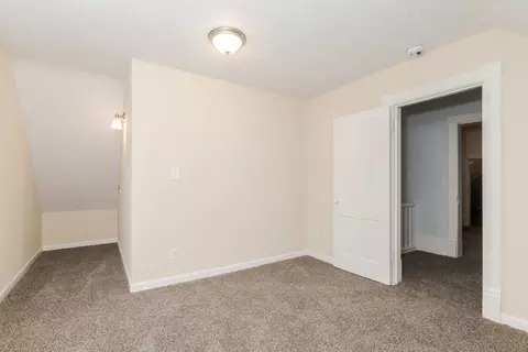 1407 W Chestnut St, Bloomington, IL 61701 photo 32