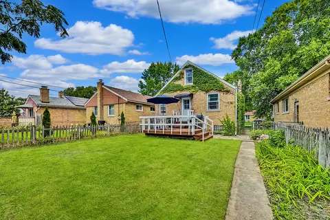2126 Dobson St, Evanston, IL 60202 photo 16