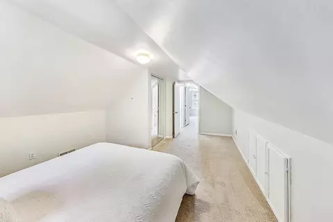 2126 Dobson St, Evanston, IL 60202 photo 7