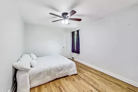 2126 Dobson St, Evanston, IL 60202 photo 5