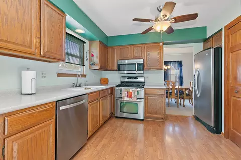 620 Tanglewood Dr, Algonquin, IL 60102 photo 7