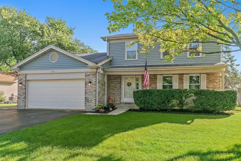 620 Tanglewood Dr, Algonquin, IL 60102
