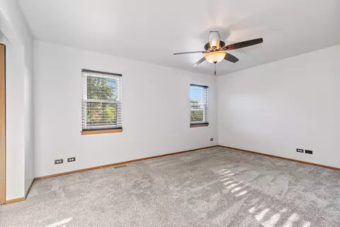 620 Tanglewood Dr, Algonquin, IL 60102 photo 16