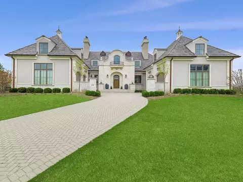 24 Enclave Ct, South Barrington, IL 60010