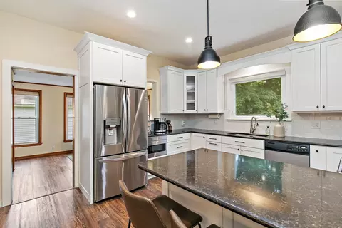 309 E 1st St, East Dundee, IL 60118 photo 11