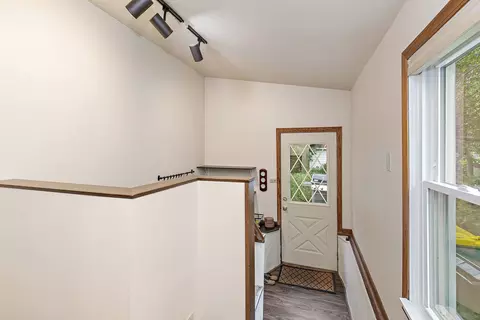 309 E 1st St, East Dundee, IL 60118 photo 13