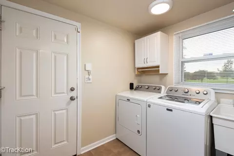 971 S Bartlett Rd, Bartlett, IL 60103 photo 17