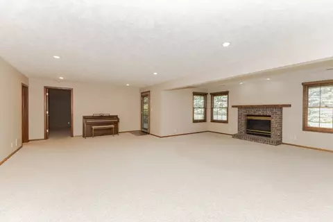 13602 Lucca Forest Dr, Bloomington, IL 61705 photo 44