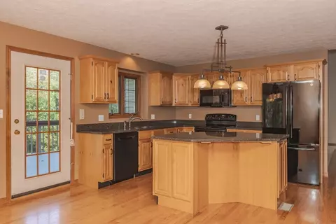 13602 Lucca Forest Dr, Bloomington, IL 61705 photo 24