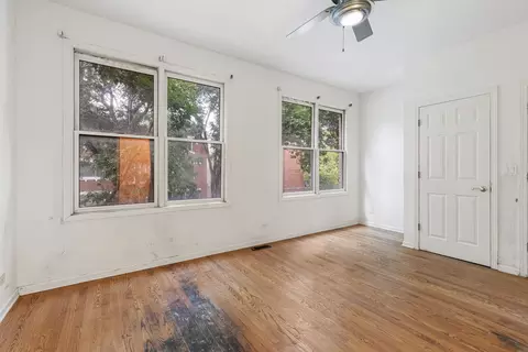 843 E 40th St, Chicago, IL 60653 photo 9