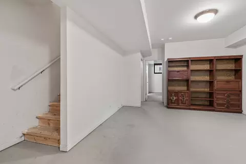843 E 40th St, Chicago, IL 60653 photo 20