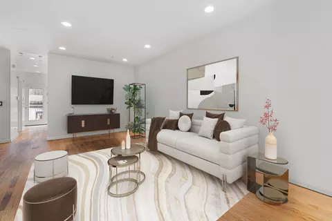 843 E 40th St, Chicago, IL 60653 photo 4
