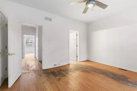 843 E 40th St, Chicago, IL 60653 photo 11
