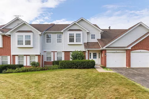 1315 Winfield Ct #6, Roselle, IL 60172