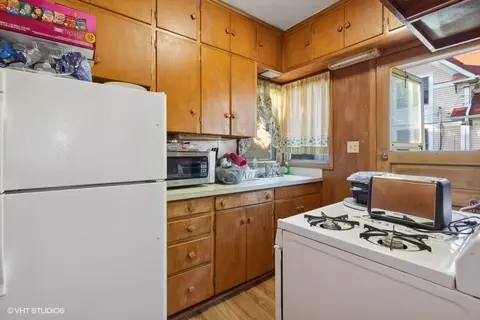 547 Guthrie St, Ottawa, IL 61350 photo 6