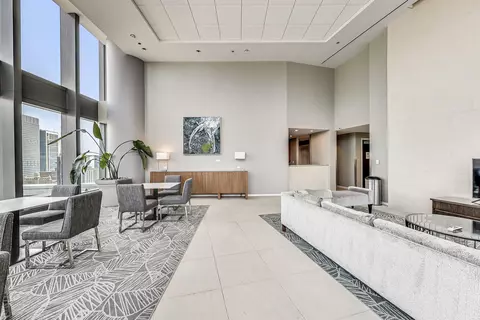 Living - 60 E Monroe St #1707, Chicago, IL 60603 photo 7 of 8
