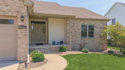 Exterior - 2818 Jacob Ln, Normal, IL 61761 photo 3 of 12