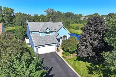 1664 Normandy Woods Ct, Grayslake, IL 60030