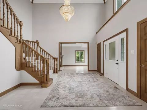 9108 Devon Ridge Dr, Burr Ridge, IL 60527 photo 6