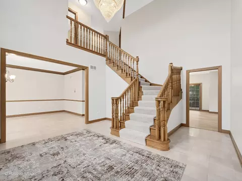 9108 Devon Ridge Dr, Burr Ridge, IL 60527 photo 7