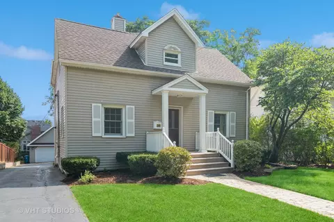 163 N Highland Ave, Elmhurst, IL 60126