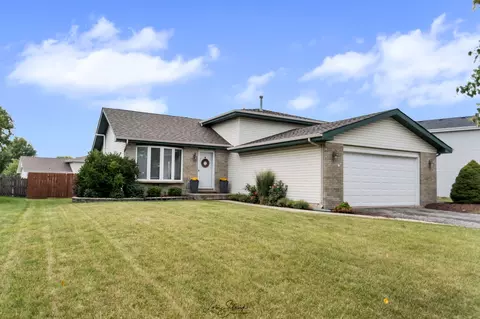 16521 W Montauk Dr, Lockport, IL 60441