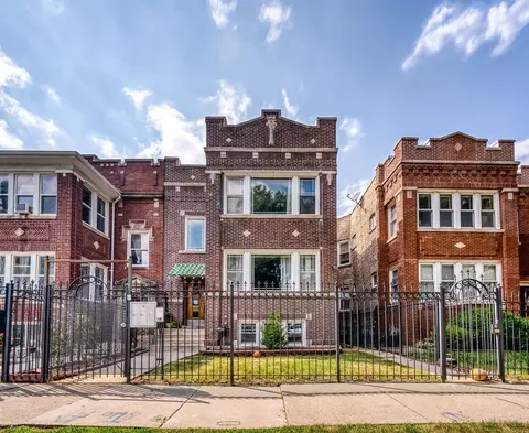 3046 N Keating Ave, Chicago, IL 60641