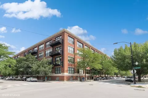 1040 W Adams St #255, Chicago, IL 60607