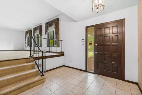 20334 Ithaca Rd, Olympia Fields, IL 60461 photo 2