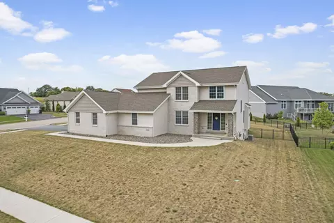 855 Freedlund Dr, Rockton, IL 61072