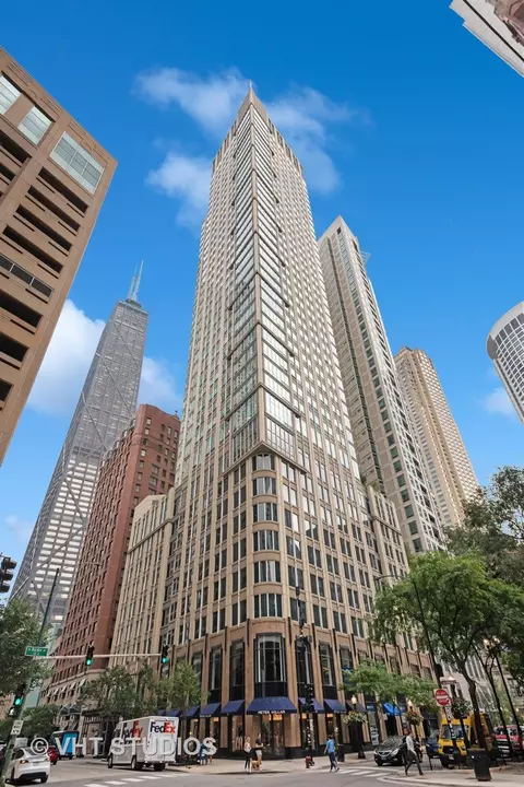 57 E Delaware Pl #2603, Chicago, IL 60611