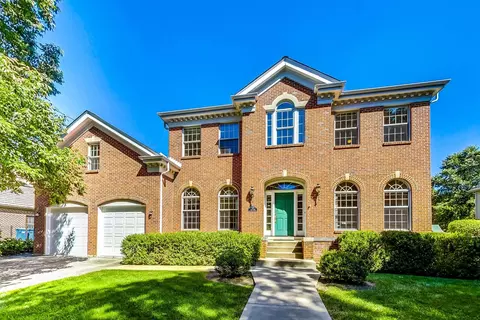19 E 57th St, Hinsdale, IL 60521