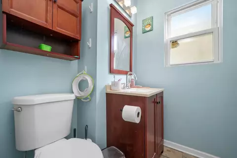 2428 S 14th Ave, Broadview, IL 60155 photo 8