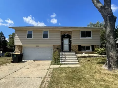 1606 Mckool Ave, Streamwood, IL 60107