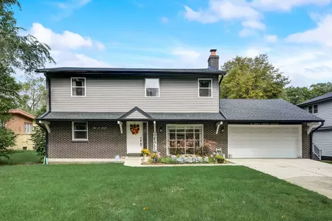 17 W106 White Pine Rd, Bensenville, IL 60106