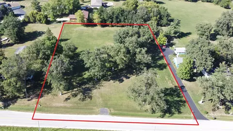 0000 Whipple Rd, Sycamore, IL 60178
