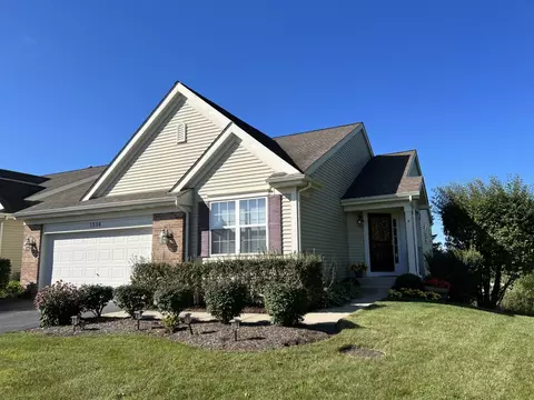 1554 Prescott Dr, Volo, IL 60020