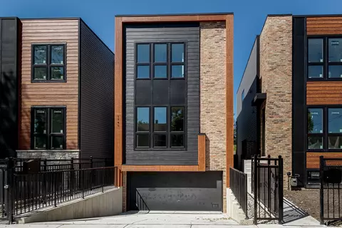 1340 N Central Park Ave, Chicago, IL 60651