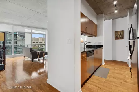 611 S Wells St #805, Chicago, IL 60607 photo 3