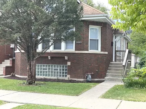 9912 S Malta St, Chicago, IL 60643