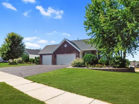 11614 Deacon Dr, Rockton, IL 61072
