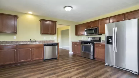 350 Cloud Mist Dr, Capron, IL 61012 photo 9