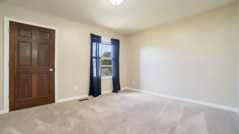 350 Cloud Mist Dr, Capron, IL 61012 photo 17
