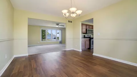 350 Cloud Mist Dr, Capron, IL 61012 photo 7