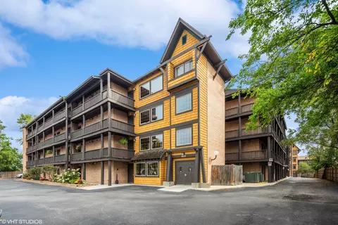 450 N Main St #S408A, Wauconda, IL 60084