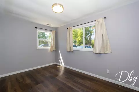 249 Bridgewood Dr, Antioch, IL 60002 photo 16