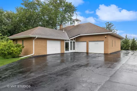 6108 Janes Ave, Downers Grove, IL 60516