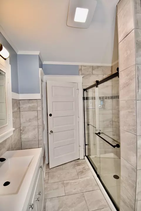 709 Douglas St, Bloomington, IL 61701 photo 29